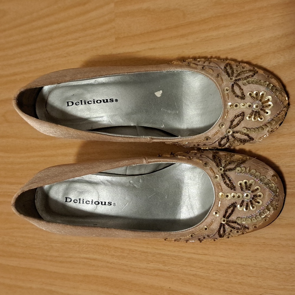 Gold occasion pumps - Picture 2 of 8